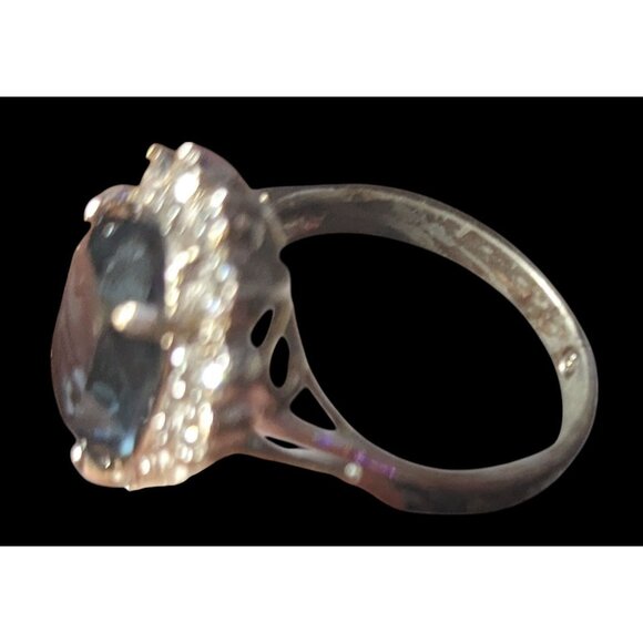 Elegant Whimsical Faux Sapphire Silver Tone Halo Ring Size 9 - Picture 12 of 13